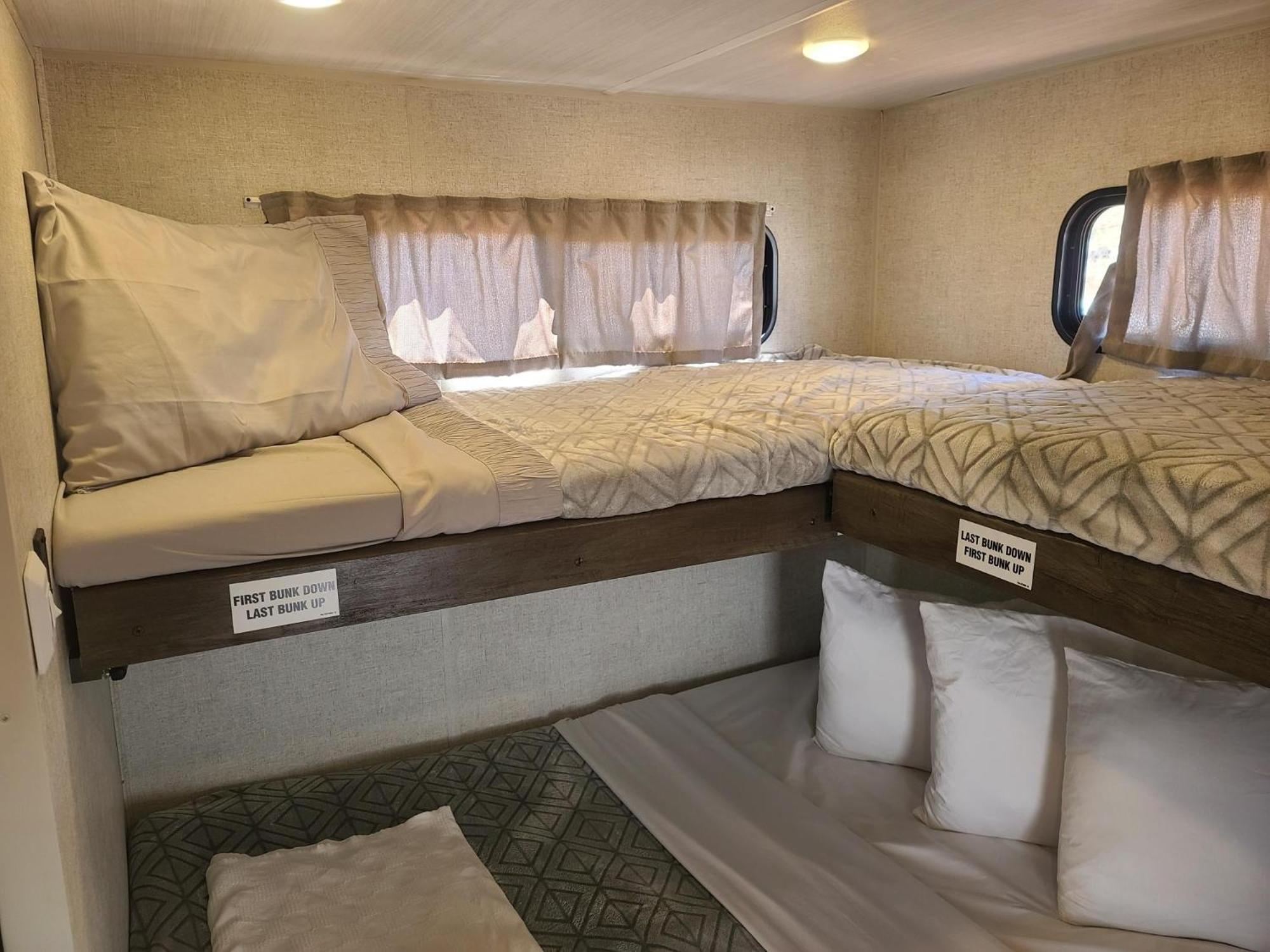 Grand Canyon Rv Glamping Williams Szoba fotó